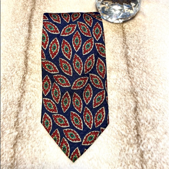 Bill Blass Silk Tie - Picture 1 of 7